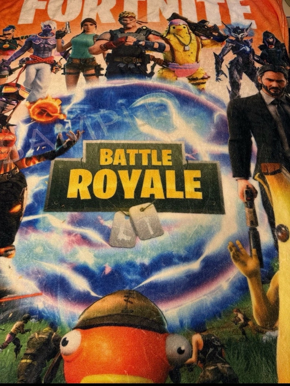 50x40 Fortnite Battle Royale Graphic Tee - Multicolor